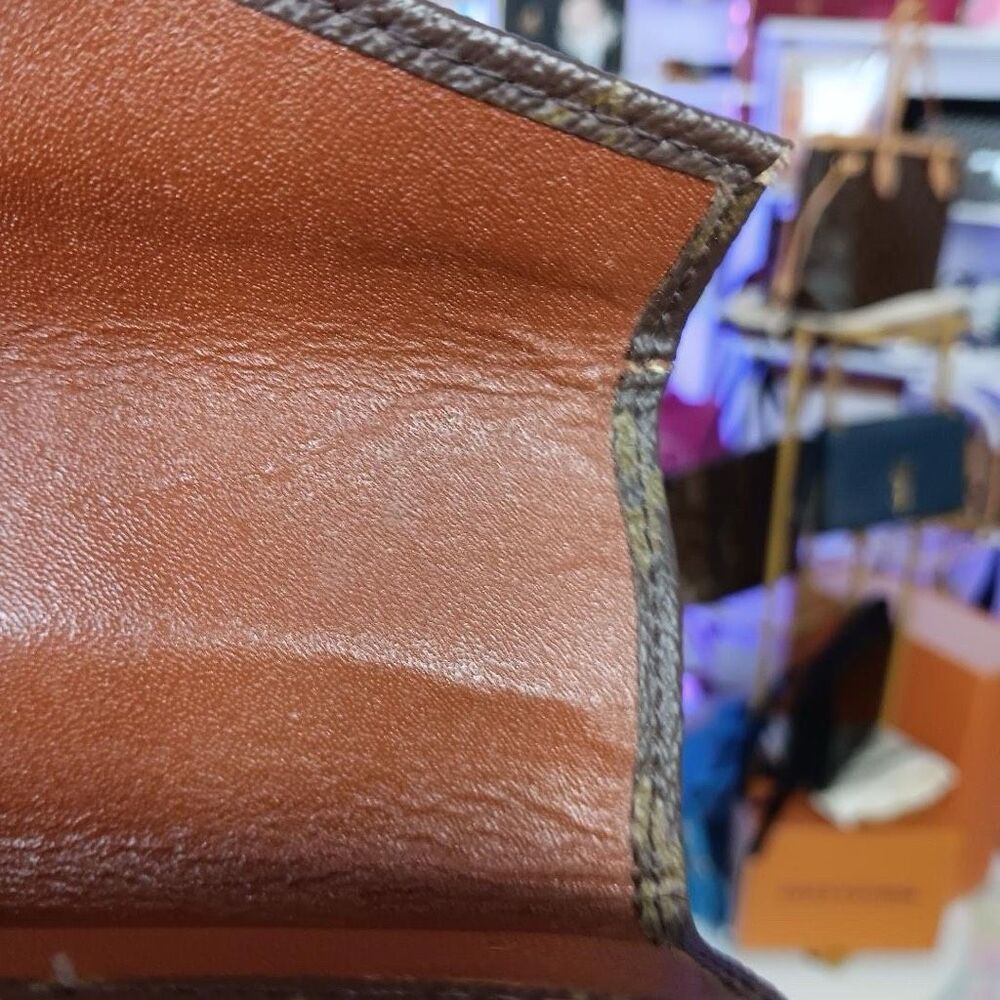 Louis Vuitton True Vintage Monogram Leather 4 ring Key Case Pouch - Picture 8 of 11